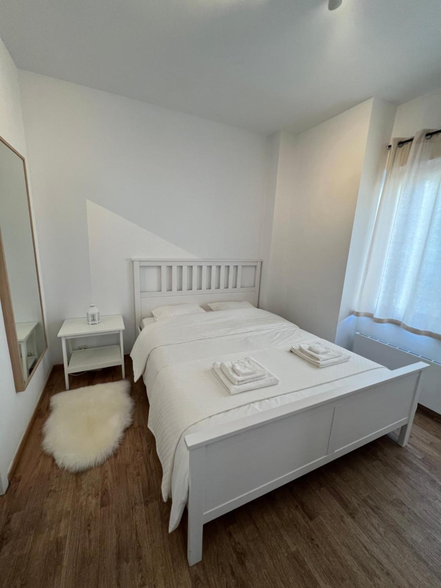 Appartement Lumineux Dans Un Quartier Anime Брюссель Экстерьер фото